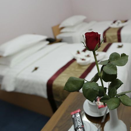 Vacation Hotel Yangon Dış mekan fotoğraf