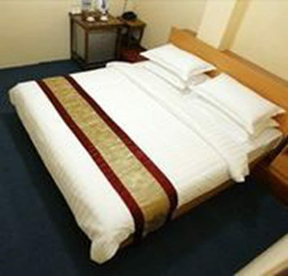 Vacation Hotel Yangon Dış mekan fotoğraf