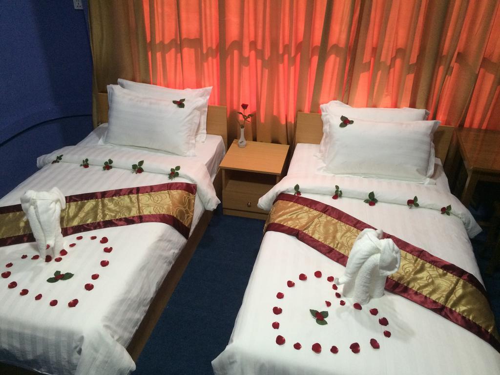 Vacation Hotel Yangon Dış mekan fotoğraf