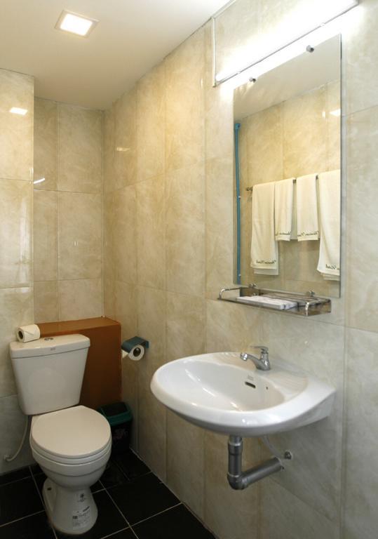 Vacation Hotel Yangon Dış mekan fotoğraf