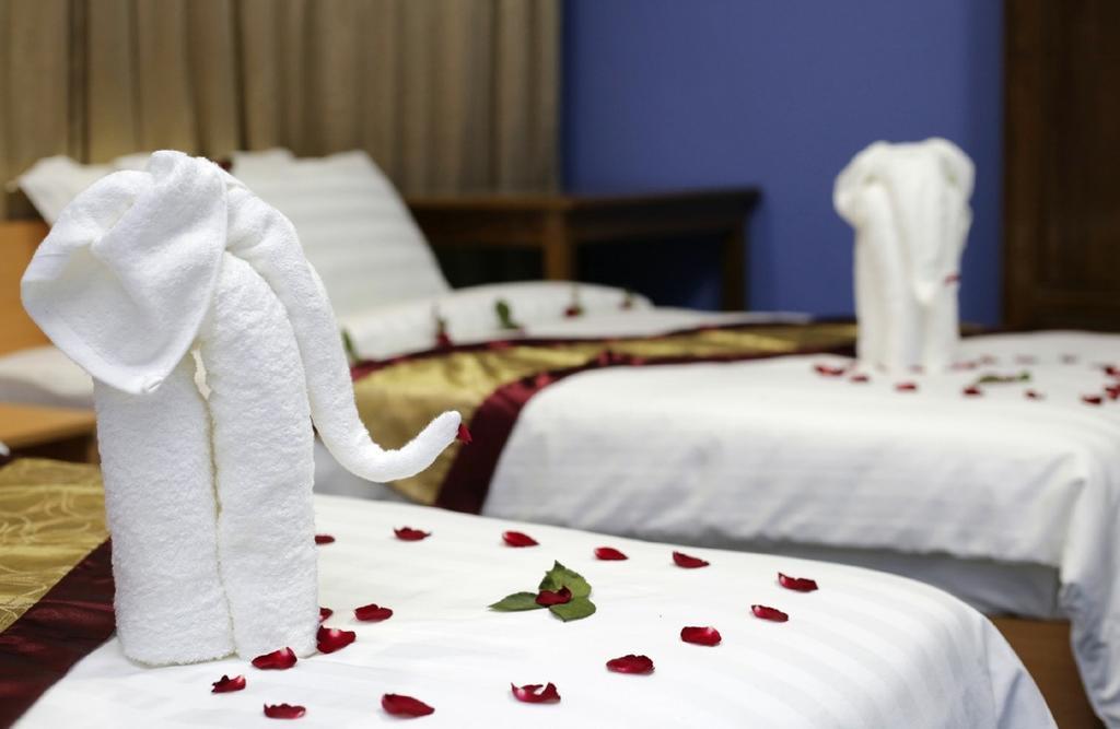 Vacation Hotel Yangon Dış mekan fotoğraf