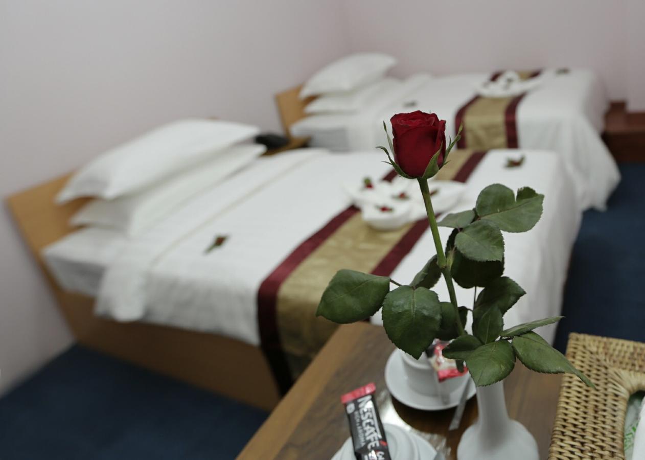 Vacation Hotel Yangon Dış mekan fotoğraf